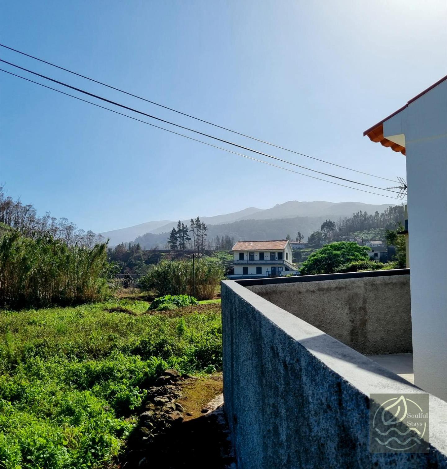 My Little Home Cottage 2 Bedrooms - Soulful Stays 포르투모니즈 외부 사진